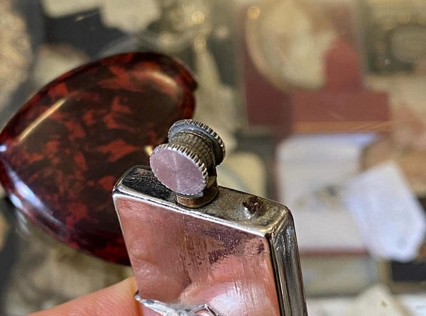 Rare Heart Shaped Bakelite Heat Johnson Lighter c.1930s