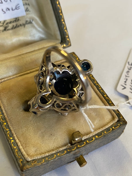 Vintage 18ct Gold Sapphire & Diamond Ring