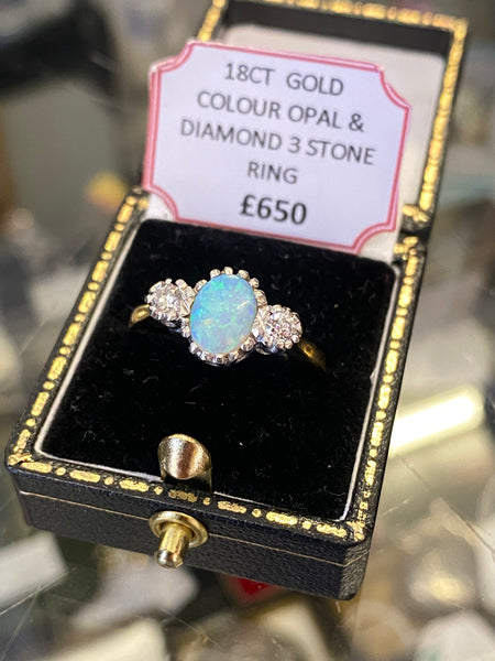 18ct Gold, Opal & Diamond Ring