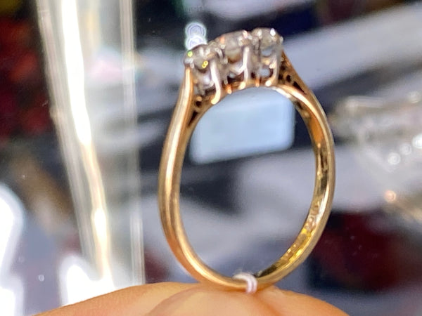 18ct Gold, Platinum & 3 Stone Diamond Ring