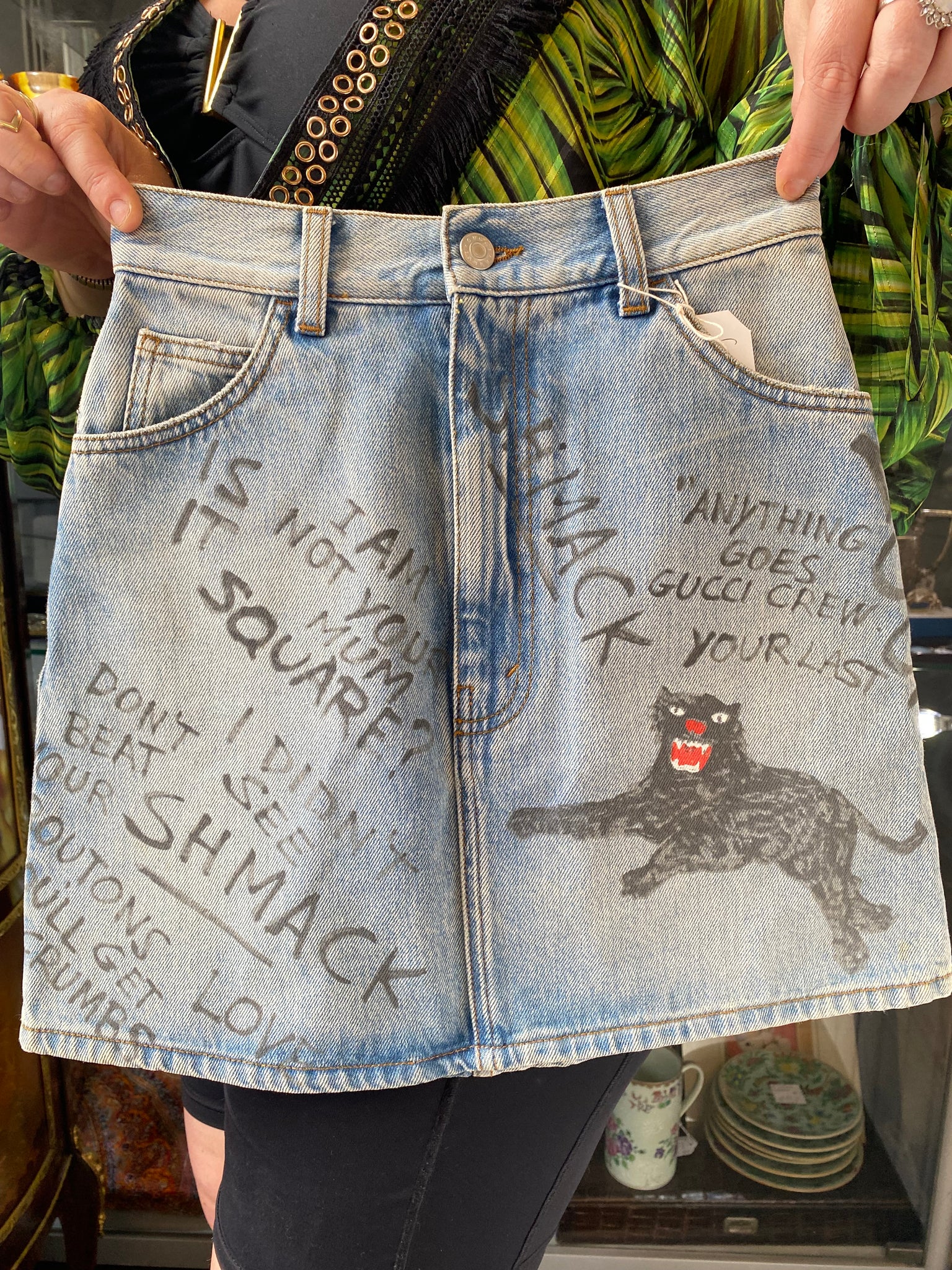 Collectible Gucci Graffiti Mini Skirt Alessandro Michele c.2018 Petite Size 6