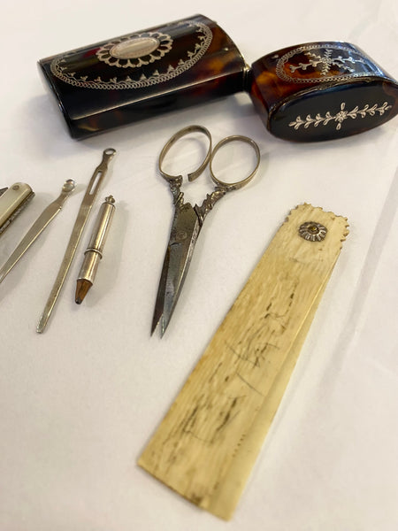 Antique Georgian Tortoiseshell & Silver Inlaid Etui