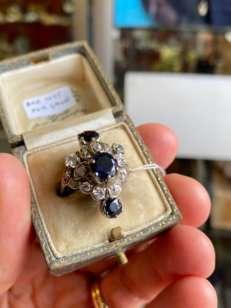 Vintage 18ct Gold Sapphire & Diamond Ring