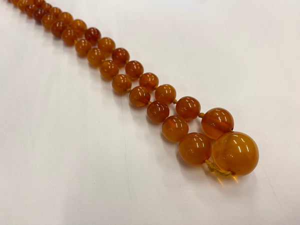Graduated Natural Amber Bead Necklace c.1920’s