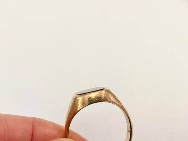 Vintage 9ct Gold & Carnelian Signet Ring