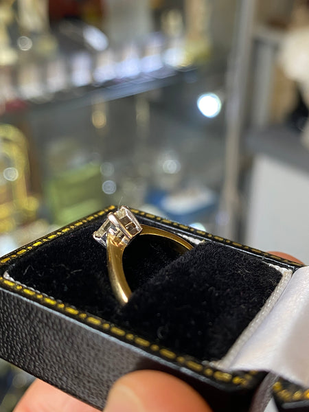 18ct Gold Baguette Cut Diamond Solitaire Ring