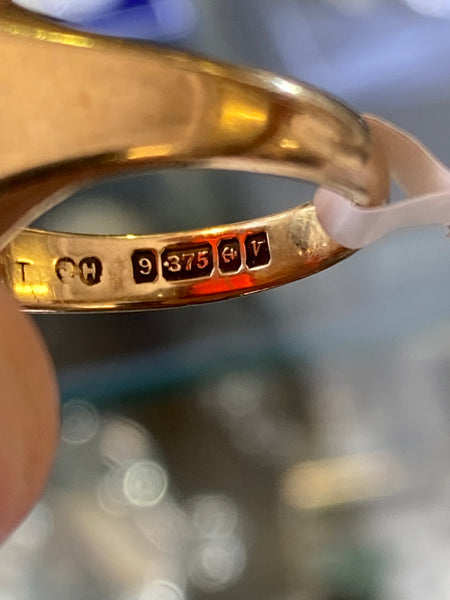 9ct Gold Gent’s Carnelian Signet Ring
