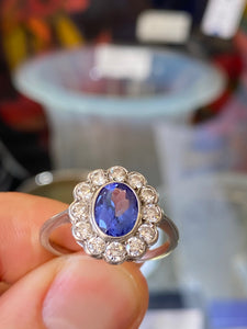 18ct Gold, Diamonds & Tanzanite Ring
