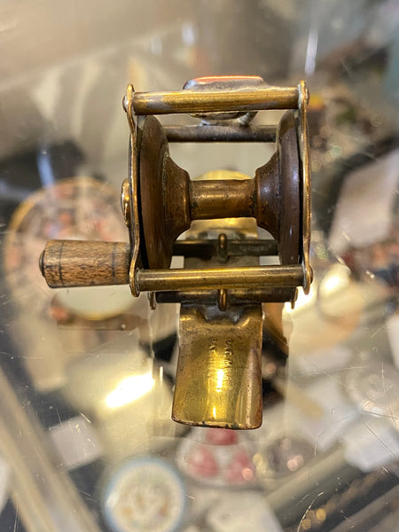 Hendryx 25 American Fishing Reel