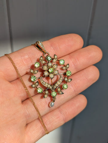 Edwardian 15ct Gold Peridot & Pearl Brooch Pendant