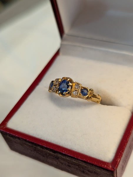 Antique Edwardian 18ct Gold Sapphire & Diamond Ring