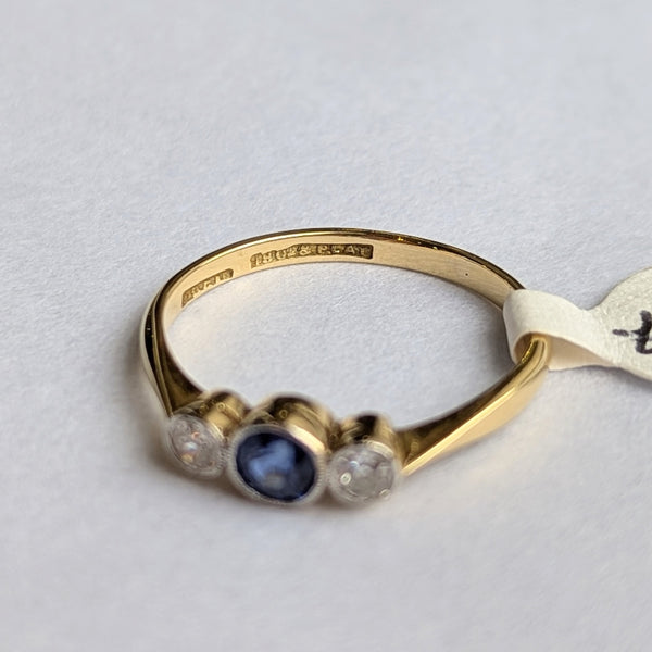 1920s Antique 18ct Gold & Platinum Sapphire and Diamonds Ring Size Q